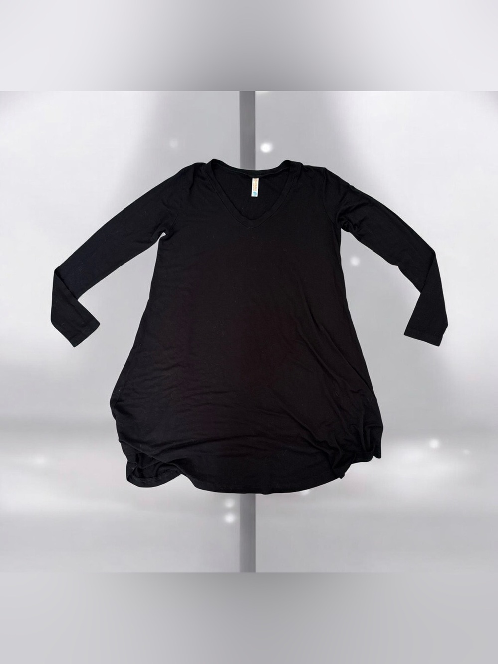 Popana Black V-Neck Long Sleeve Tunic
